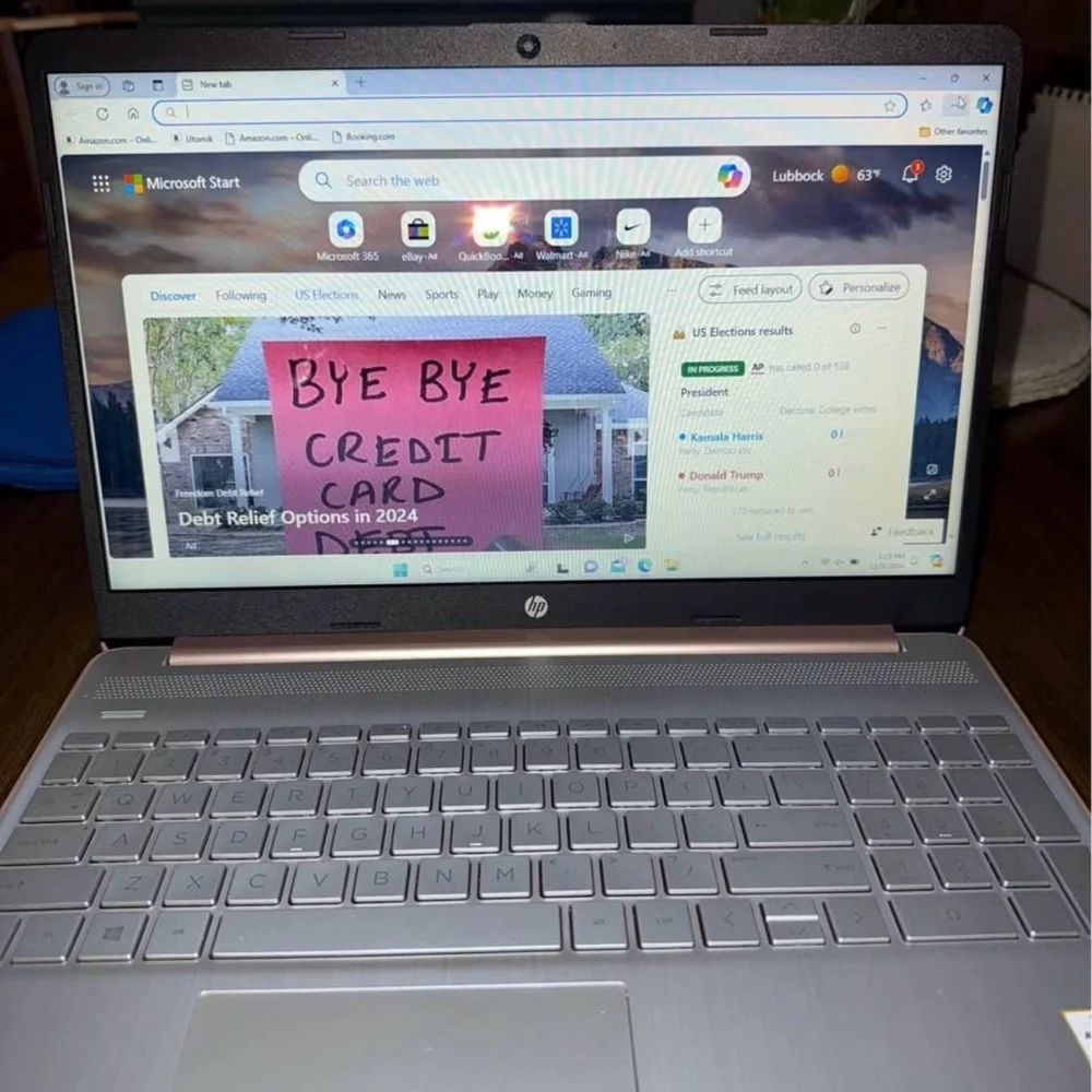HP rose gold Laptop